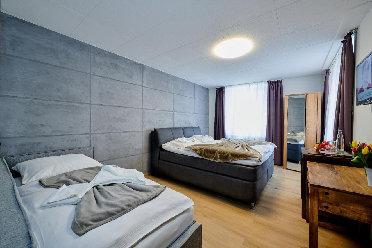 Hotel Giamas Στράουμπινγκ Εξωτερικό φωτογραφία